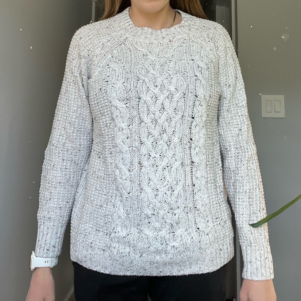 American Eagle Cream Sweater